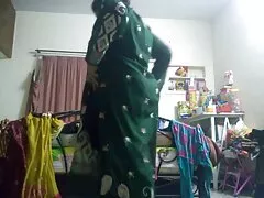 બસ્ટી સોનેરી milf બીપી વીડીયો 2017 તેના સાવકા પુત્રોના શુક્રાણુઓ માંગે છે તેથી તે તેણીને બેંગ કરે છે