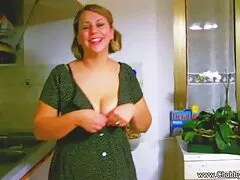 Busty સાવકી રાજસ્થાની બીપી વીડીયો માતા ચૂસે છે અને ગુદા તેના પતિ અને સાવકા પુત્ર દ્વારા reamed
